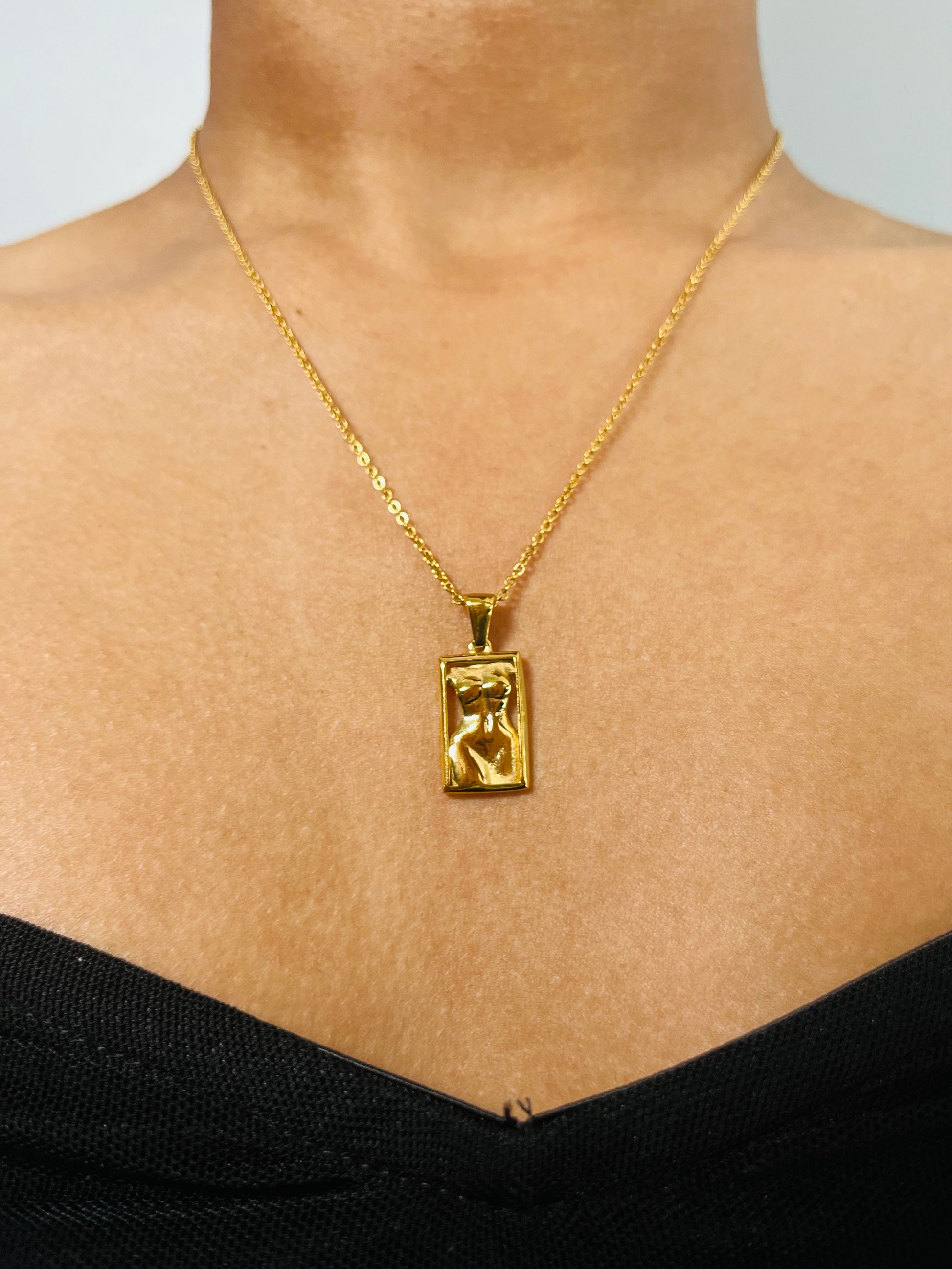 Self-Love Necklace in 18k Gold